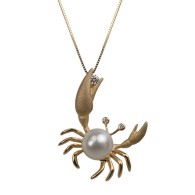 Denny Wong Sand Crab with Pearl